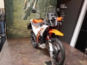 Thế giới xe - KTM "chơi lớn" khi bổ sung loạt sản phẩm mới cho dòng 390