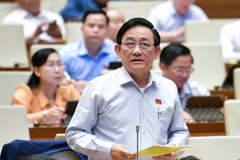 ĐB Trần Quốc Tuấn (đoàn Trà Vinh). Ảnh: PHẠM THẮNG