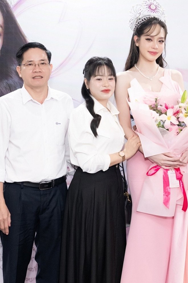 Cận cảnh căn nhà của Miss International 2024 Thanh Thuỷ ở Đà Nẵng - 8