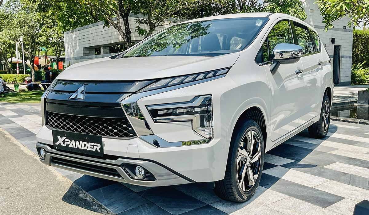 Mitsubishi Xpander AT ấn tượng với ngôn ngữ thiết kế Dynamic Shield đặc trưng.