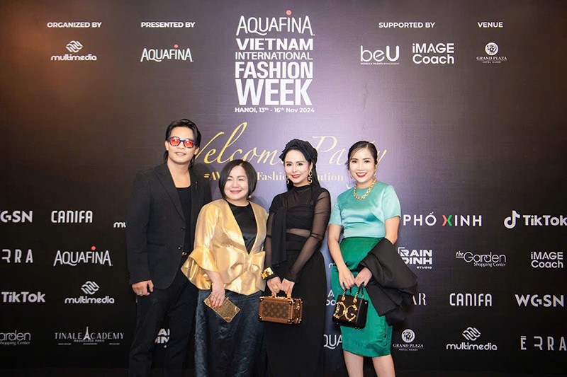 Nhạc sĩ Dương Trường Giang và doanh nhân Đỗ Hương Ly cũng là khách mời vip tham dự sự kiện này.