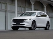 Tin tức ô tô - Mazda CX-8 bản rẻ nhất 949 triệu đồng, ưu đãi 50% lệ phí trước bạ