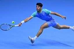 Thể thao - Alcaraz lập kỷ lục khi thắng ATP Finals, sẽ chơi hết mình trước Zverev