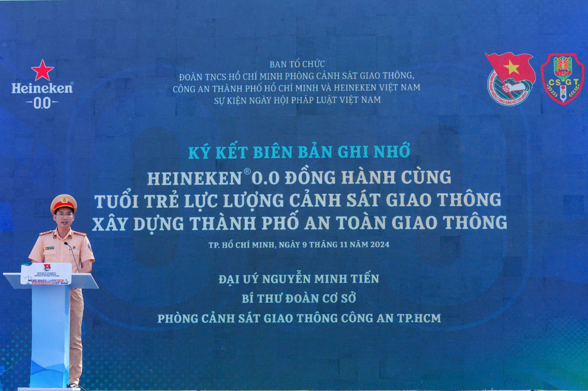 Ông Nguyễn Minh Tiến - Bí thư Đoàn Phòng Cảnh sát Giao thông TP.HCM chia sẻ về ý nghĩa của sự ký kết hợp tác chiến lược với HEINEKEN Việt Nam