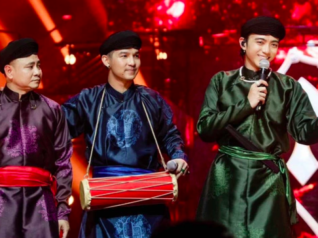 Sập web, cháy vé 2 concert 'Anh trai', điều kỳ lạ đang xảy ra ở showbiz Việt