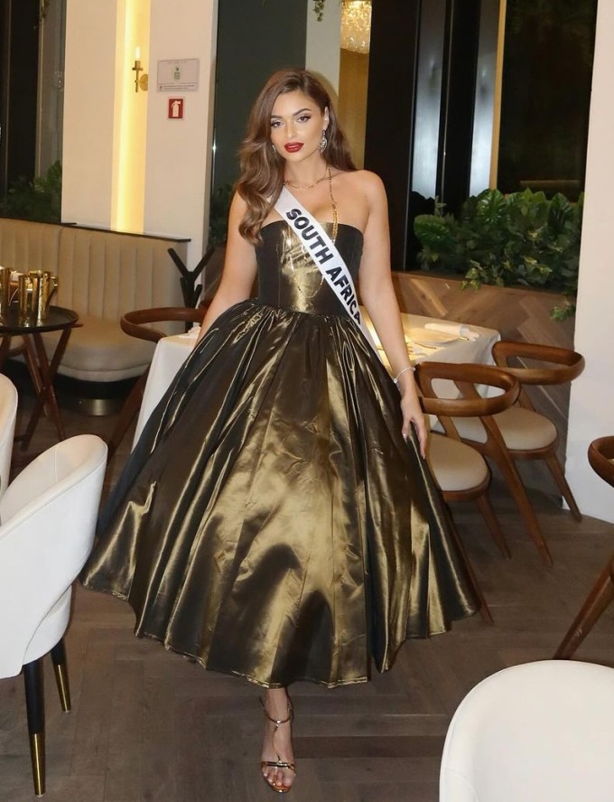 Mia le Roux tại cuộc thi Miss Universe 2024.