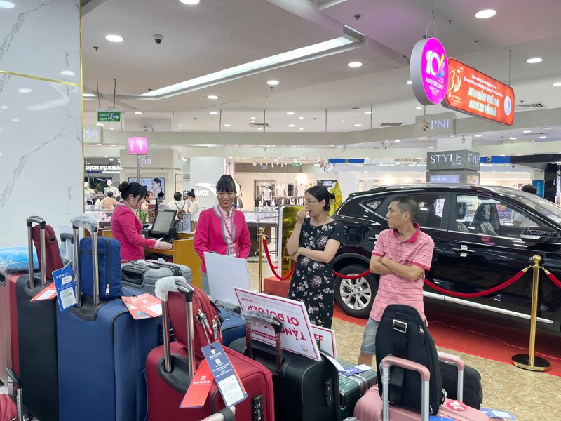 Kỷ niệm 10 năm thành lập chuỗi trung tâm thương mại Sense City - 7