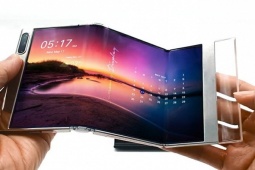 Samsung quyết "phản đòn" Huawei, ra mắt Galaxy Z gập ba vào năm 2025!
