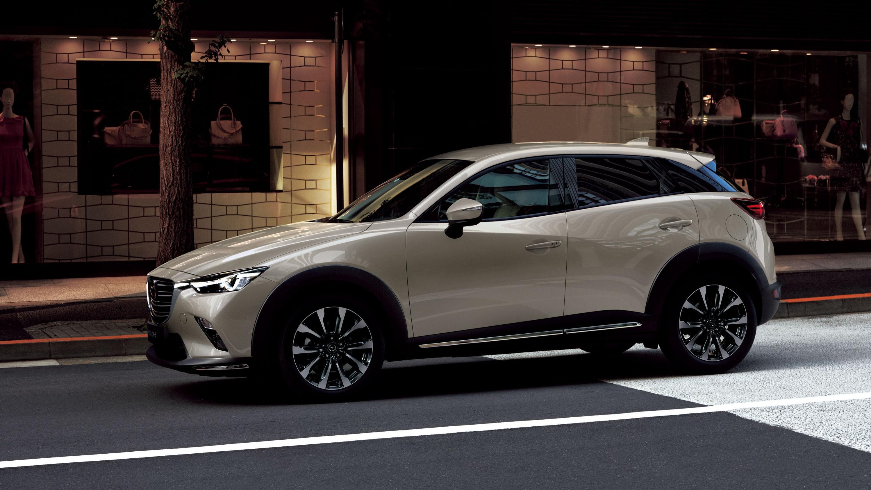 Mazda CX-3 có thiết kế hiện đại và năng động.