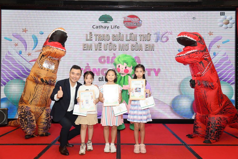 Cathay Life Việt Nam tổ chức lễ trao giải “Em vẽ ước mơ của em” năm 2024 - 3