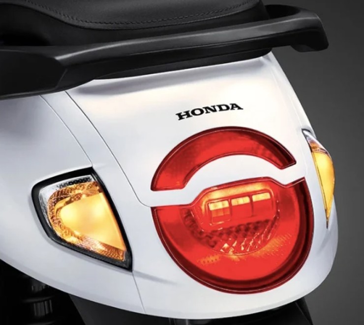 Chính thức ra mắt Honda Scoopy 2025, giá từ 36 triệu đồng - 7