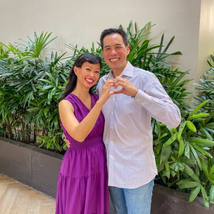 Shark Linh khoe hình ảnh ngọt ngào bên chồng nhân dịp sinh nhật ông xã.