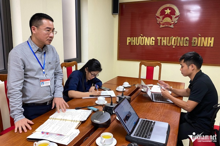 Ông Trần Phan Mỹ, Phó Chủ tịch UBND phường Thượng Đình. Ảnh: Đình Hiếu