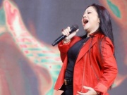 Nhạc - &quot;Nữ hoàng nhạc rock&quot; hé lộ cát-xê &quot;khủng&quot; mua vàng tích trữ, U60 vẫn thi &quot;chị đẹp&quot;