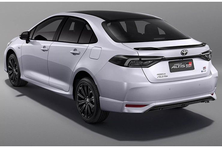 Toyota Corolla có thêm phiên bản hiệu suất cao GR Sport