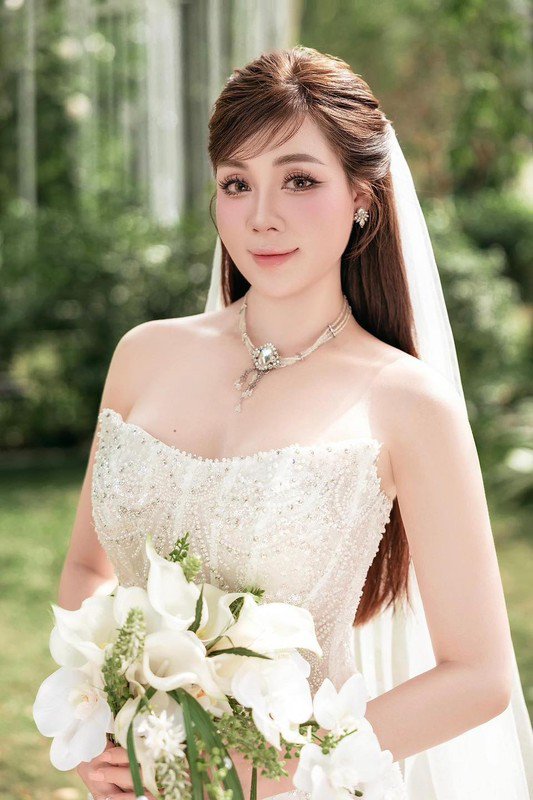 Cô giáo từng nổi nhất MXH Âu Hà My bất ngờ tung ảnh cưới - 1