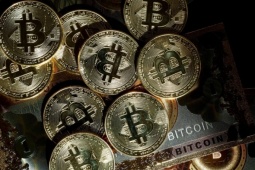 Kinh doanh - Bitcoin vượt 94.000 USD