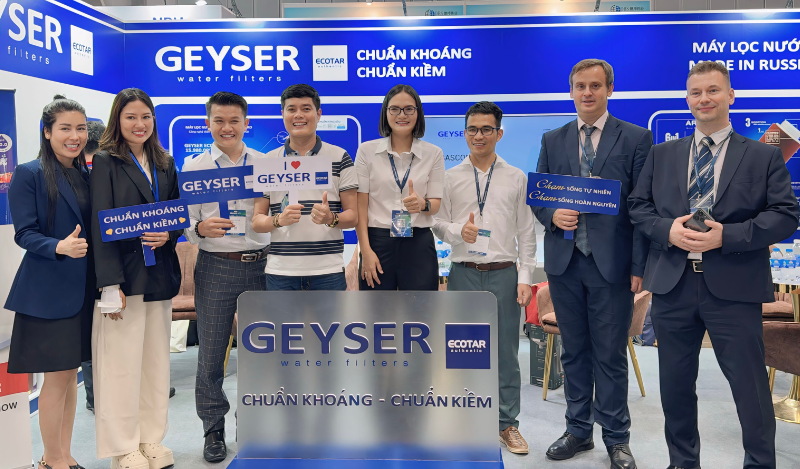 Đại diện của tập đoàn Geyser LB Nga tại triển lãm Quốc tế Vietwater. Nguồn: Minh Anh Water