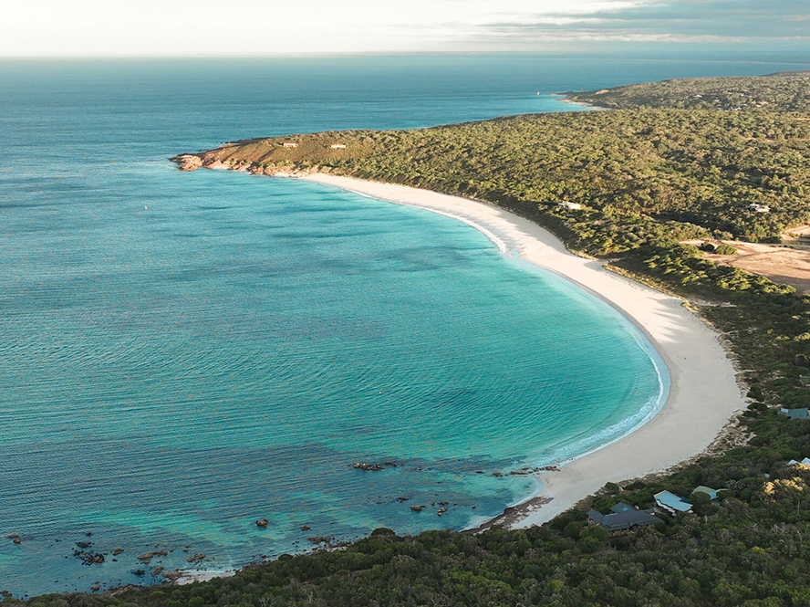 Bờ biển trải dài Tây Úc