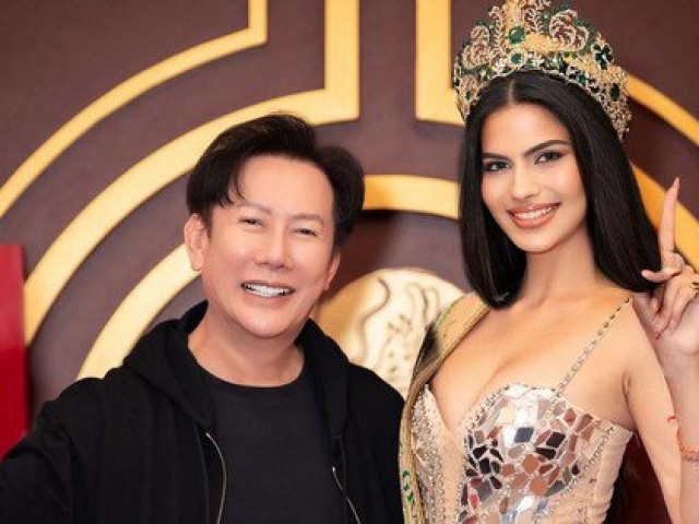 Ông Nawat tước bản quyền của Ấn Độ