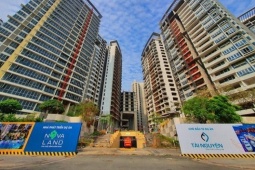 Kinh doanh - Chủ "siêu dự án" trăm triệu USD đắp chiếu bị loạt ngân hàng rao bán là ai?