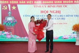 Tin tức trong ngày - Bà Tôn Ngọc Hạnh giữ chức Bí thư Tỉnh ủy Bình Phước