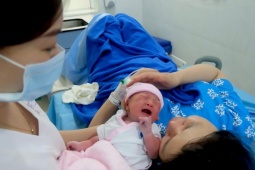 Bạn trẻ - Cuộc sống - Vì sao cha mẹ Việt ít dùng 'nam Văn, nữ Thị' đặt tên con?