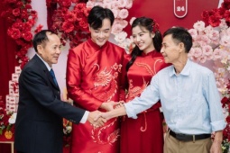 Đời sống Showbiz - Anh Đào rạng rỡ trong đám hỏi