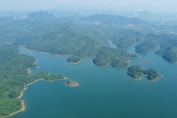 Tin tức trong ngày - Vẻ đẹp hoang sơ, kỳ vĩ của "Hạ Long trên cạn" ở xứ Thanh