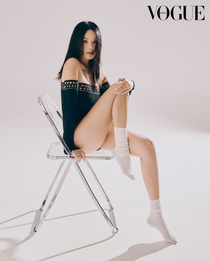 Sắc vóc Uhm Jung Hwa ở tuổi ngũ tuần.