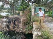 Tin tức trong ngày - 4 người trong gia đình ở Hà Nội tử vong: Xót cảnh nạn nhân ôm chặt nhau dưới mương