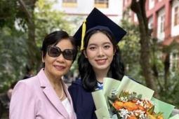 Bạn trẻ - Cuộc sống - Nữ sinh trường ĐH Quốc tế (ĐHQG TP. HCM) hai lần liên tiếp trở thành thủ khoa