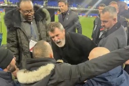 Bóng đá - Roy Keane gạ đánh nhau với fan, lý do trận MU - Ipswich Town không VAR