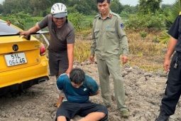 An ninh - Xã hội - Bị CSGT truy đuổi 20 km, đối tượng liều mình nhảy xuống sông