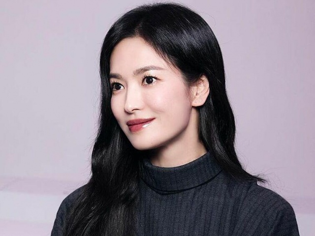 4 nguyên tắc giúp Song Hye Kyo trẻ hóa làn da dù hay ăn đồ ngọt