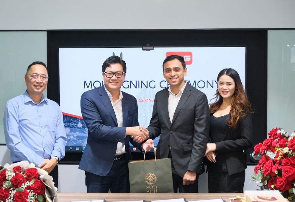 Đại diện VMG Media và HyperVerge tại buổi ký kết hợp tác