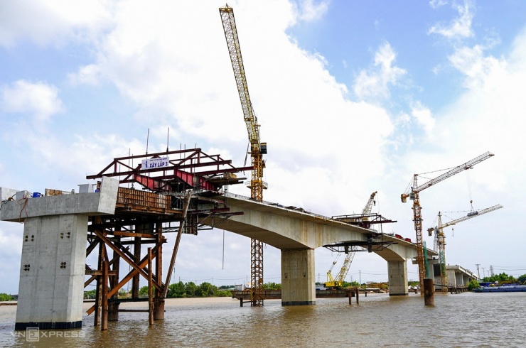 Cầu nối Cà Mau và Bạc Liêu trước ngày hợp long - 2