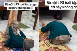 Bạn trẻ - Cuộc sống - Cụ bà 93 tuổi ở Quảng Ngãi tập yoga thu hút 21 triệu lượt xem giờ ra sao?