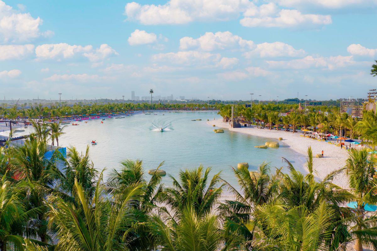 Ánh Dương có vị trí đắc địa ôm trọn VinWonders Water Park