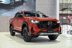 Mazda BT-50 2025 chính thức trình làng, giá từ 563 triệu đồng