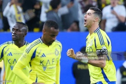 Bóng đá - Ronaldo lập cú đúp giúp Al Nassr đua vô địch, ghi bàn thứ 915