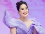 Làm đẹp - "Nữ hoàng dancesport" Khánh Thi tỏa sáng trên "ghế nóng" của Bước nhảy hoàn vũ với nhan sắc không tuổi