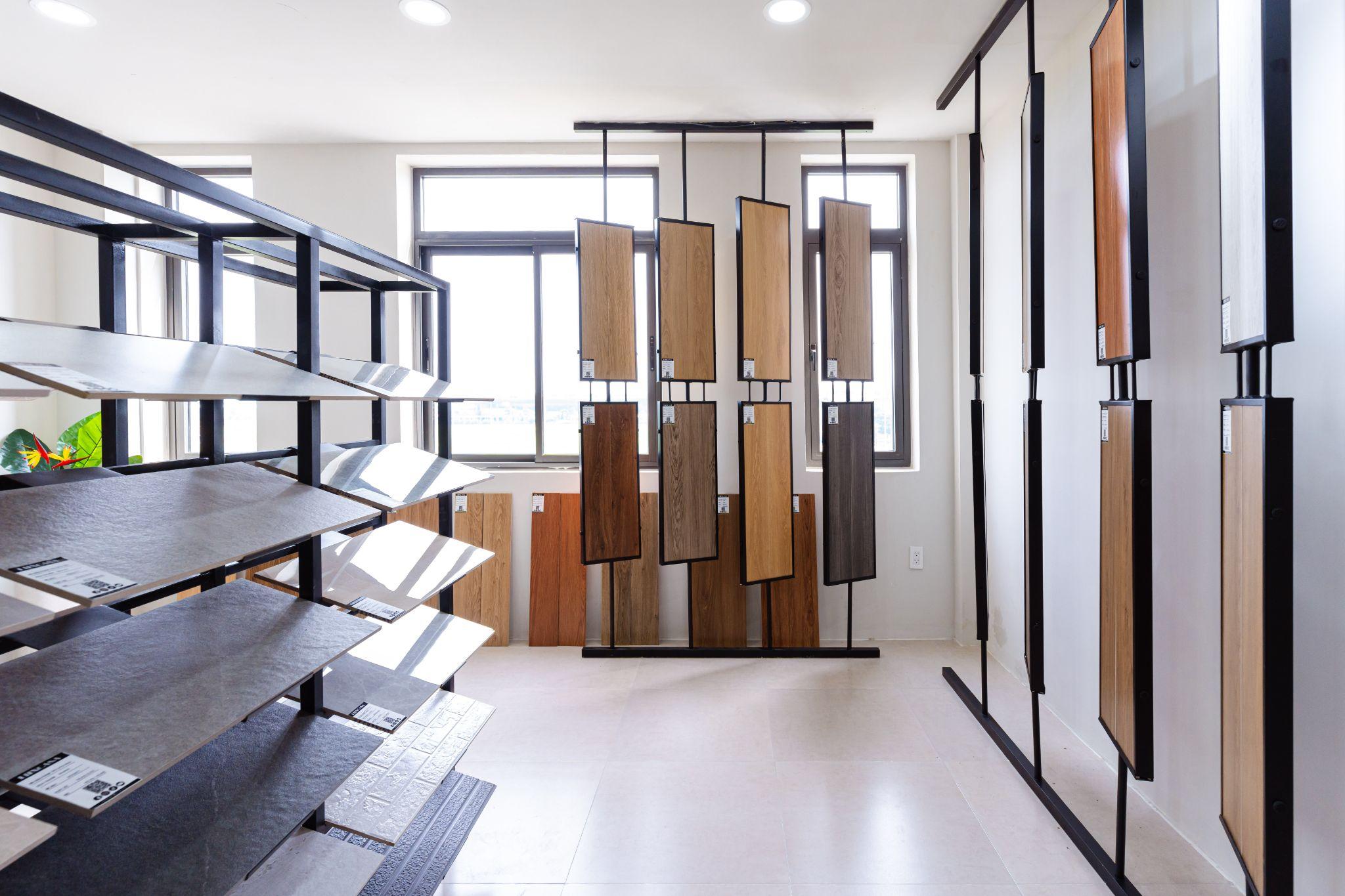 Gạch Luxcasa - Tiêu chuẩn mới cho gạch giả gỗ cao cấp, dẫn đầu mọi xu hướng - 2