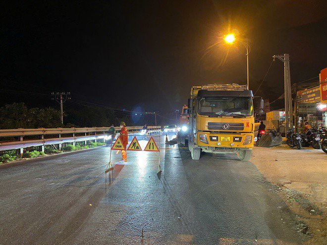 Thi công đường khiến nhiều xe máy &#39;vồ ếch&#39;, Sở GTVT Hà Nội nói gì? - 2