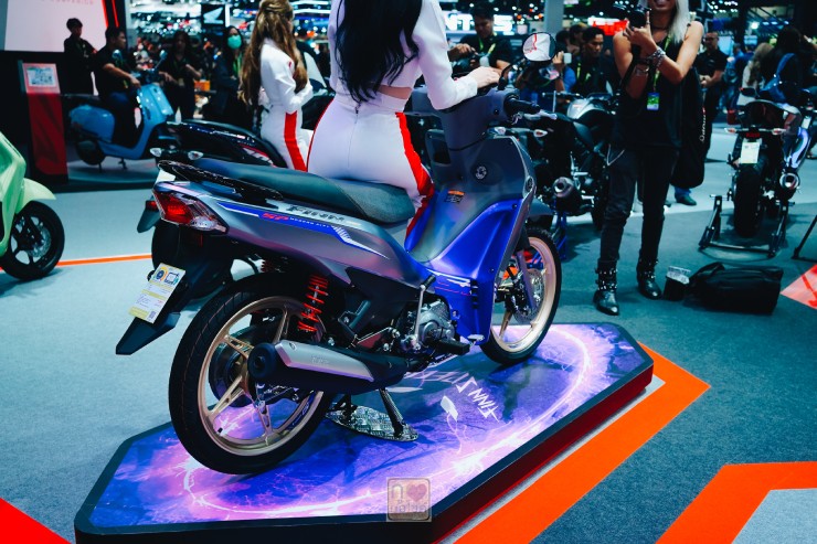 Cận cảnh Yamaha Finn Đặc biệt tuyệt đẹp, sánh cạnh Honda Future Fi - 2