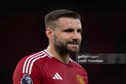 Shaw lại chấn thương trước trận Arsenal - MU, suy sụp thông báo tin dữ