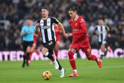 Trực tiếp bóng đá Newcastle - Liverpool: Sai lầm của Kelleher, Newcastle gỡ hòa (Ngoại hạng Anh) (Hết giờ)