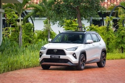 Tư vấn - Loạt điểm nhấn ấn tượng của Yaris Cross HEV với khách hàng trẻ