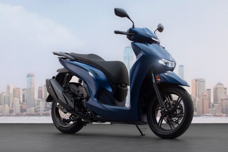"Ông hoàng tay ga" Honda SH350i cập nhật bản mới 2025 tại trời Tây