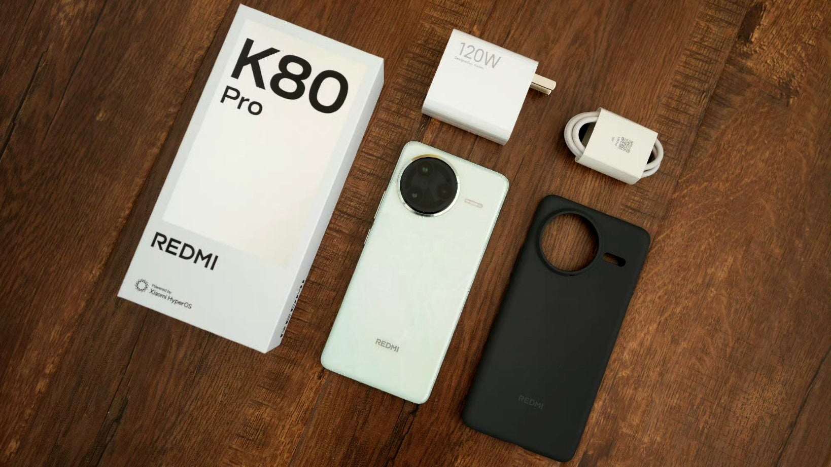 Mở hộp Xiaomi Redmi K80 Pro.